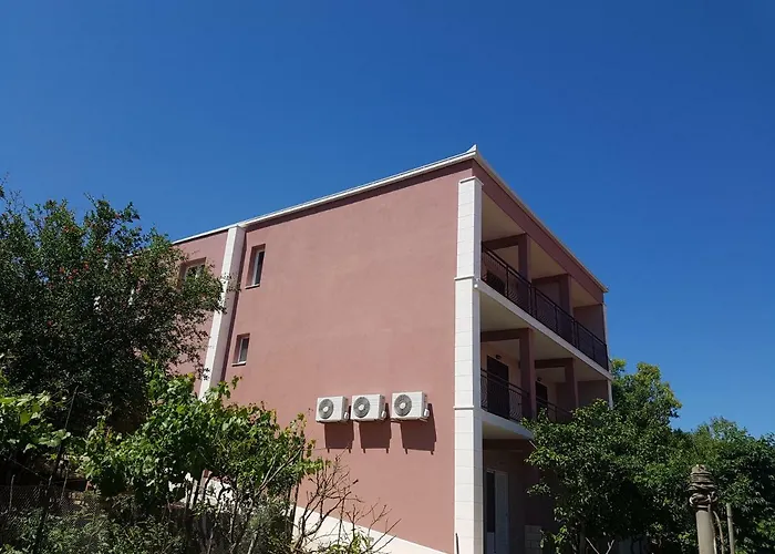Apartment Indira Ii Lovište