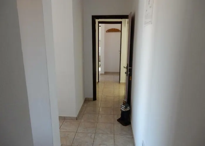 דירה Indira Ii *